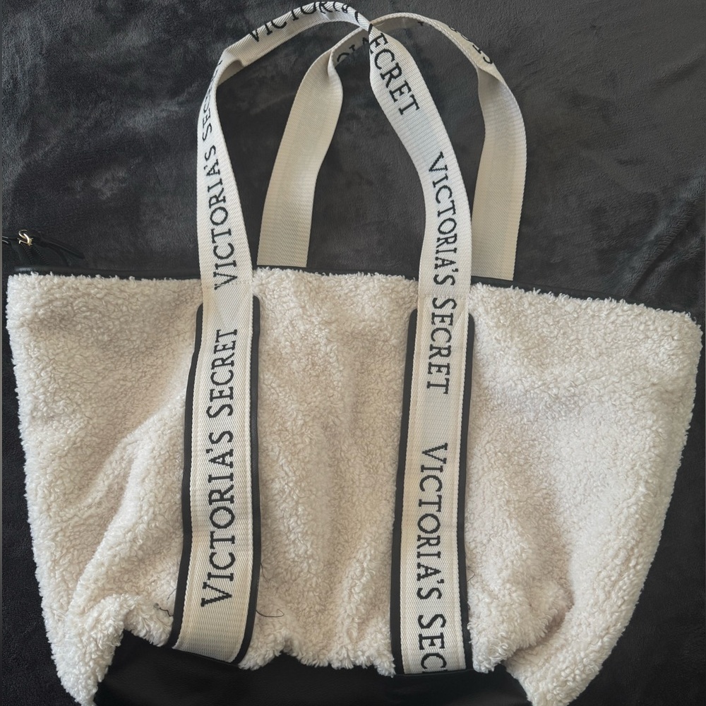 Victoria's Secret White and Black Fleece Tote